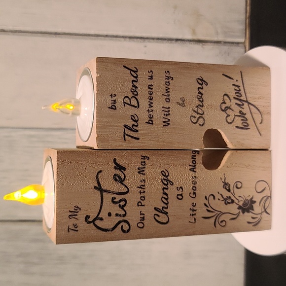 MY SISTER dual wooden pedestal tea Light candle holders NWT - Picture 1 of 7